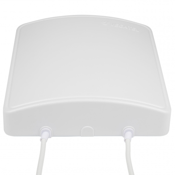 Антенна всепогодная VEGATEL ANT-1700-2700-PO-15 (F - CRC9, MIMO, 5м)